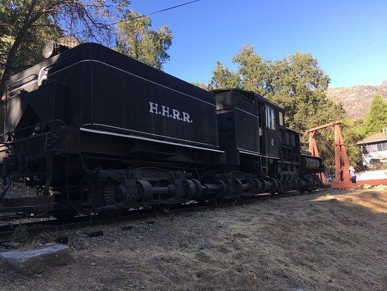Yosemite Valley Railroad